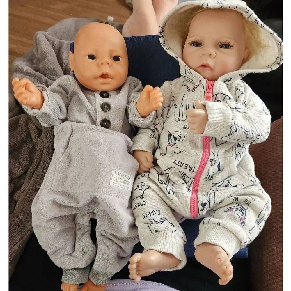 SET of 2 Anatomically Correct Newborn babies UNBRANDED. Weighted 1-Boy and 1- G